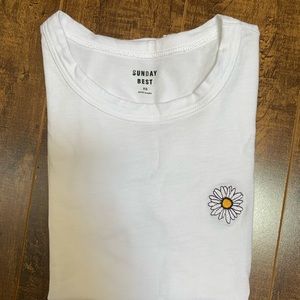 Aritzia t-shirt